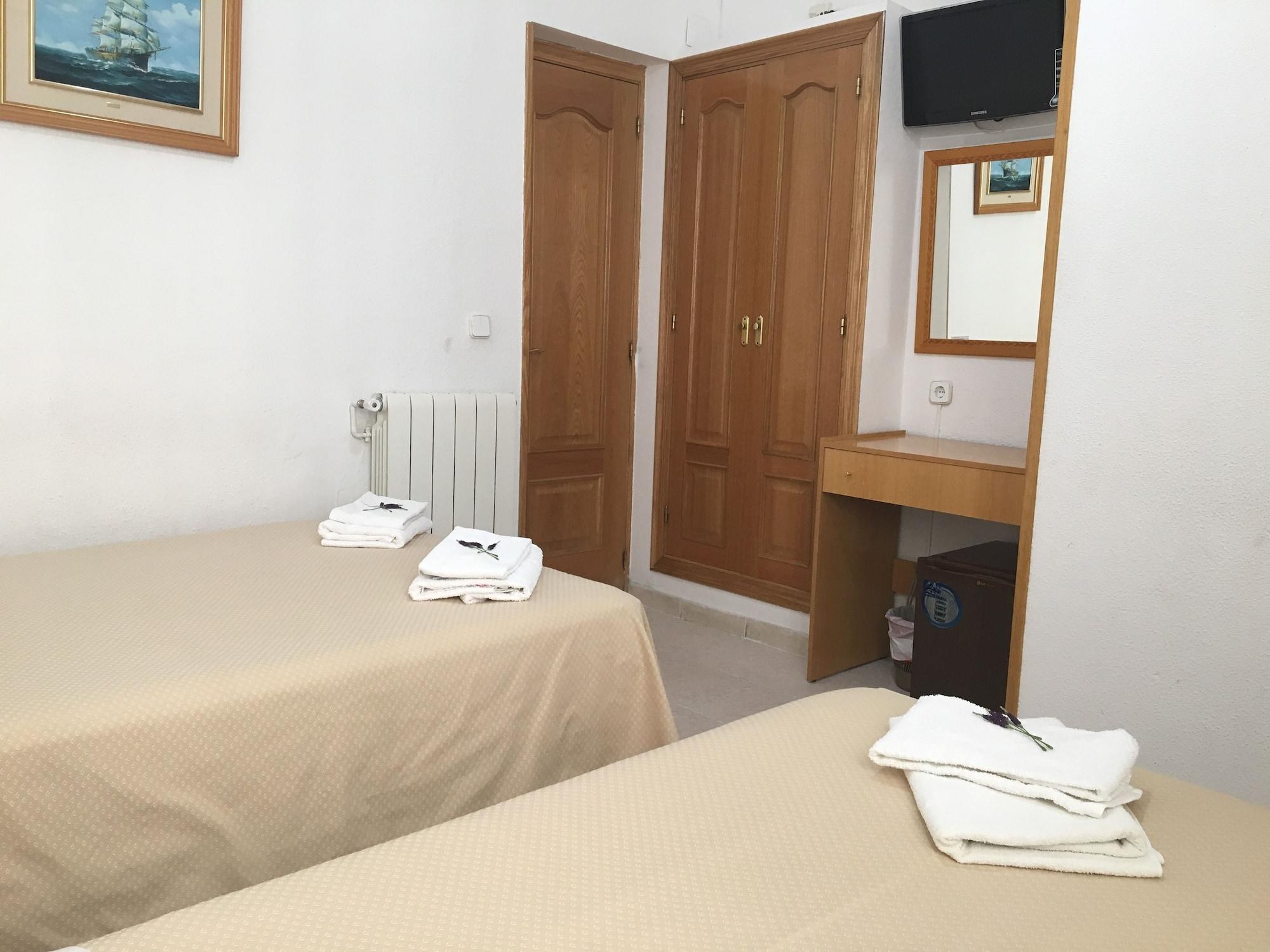 Hostal Lido Мадрид Экстерьер фото