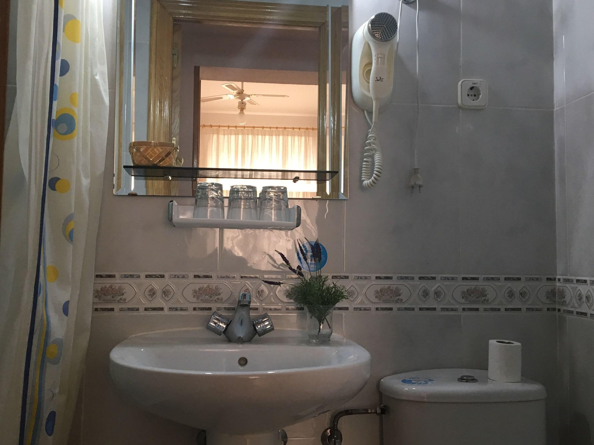 Hostal Lido Мадрид Экстерьер фото
